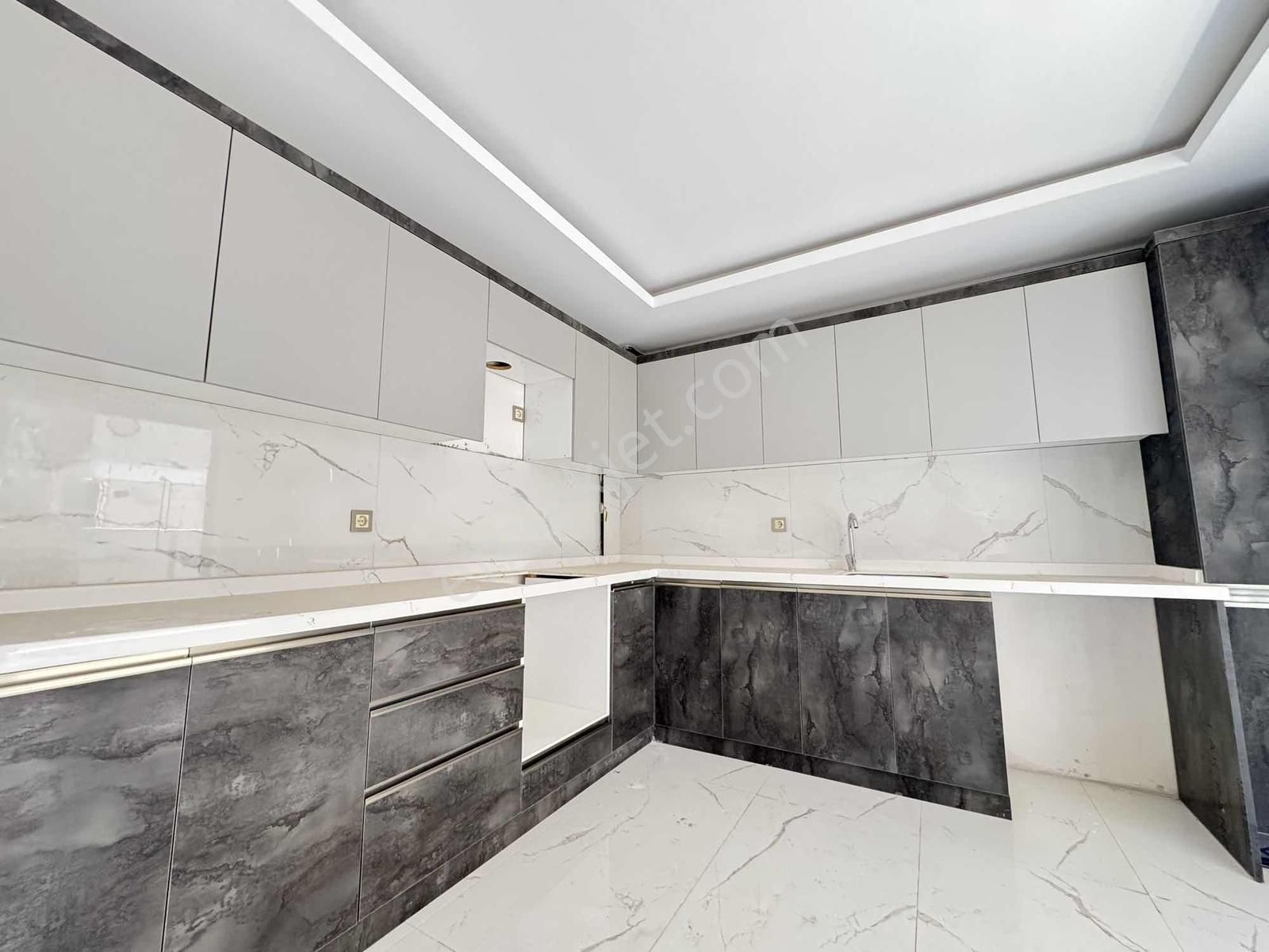 Uçaklı Park Mevkii 4+1 Ön Cephe 140m2 Kilerli Satılık Daire - Görsel 26