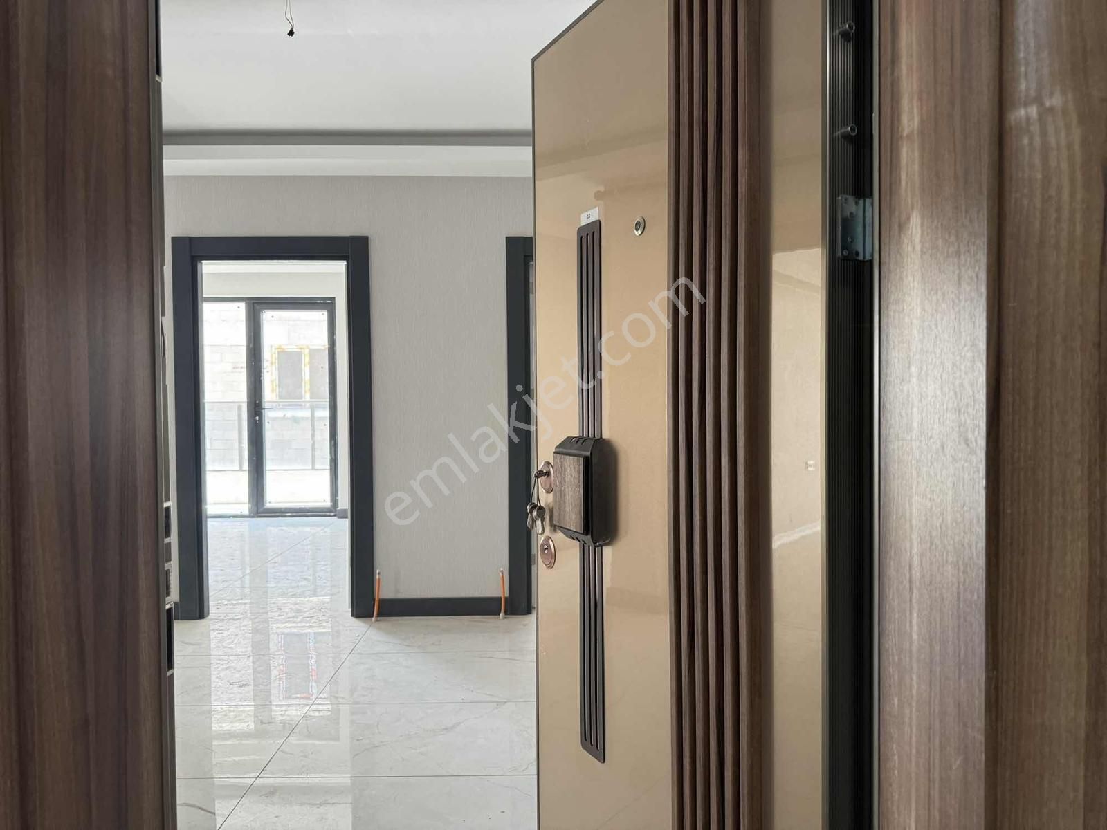 Uçaklı Park Mevkii 4+1 Ön Cephe 140m2 Kilerli Satılık Daire - Görsel 18