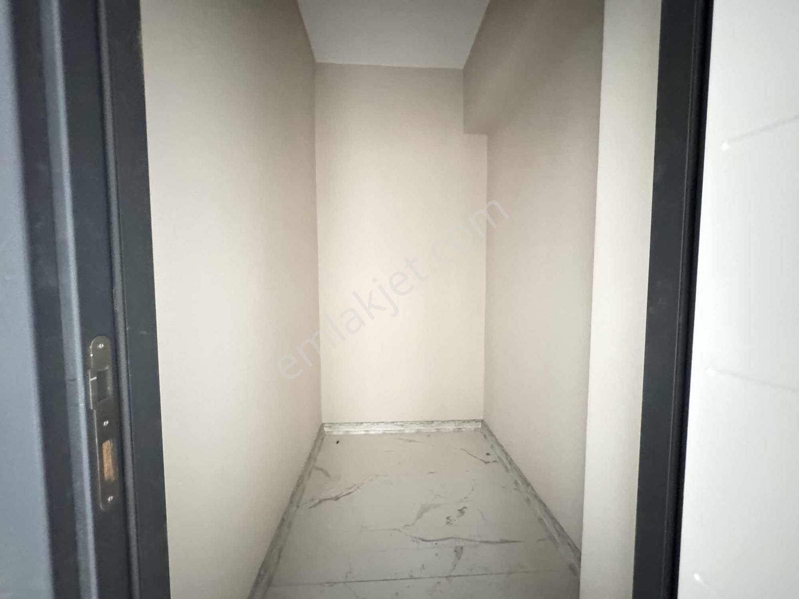 Uçaklı Park Mevkii 4+1 Ön Cephe 140m2 Kilerli Satılık Daire - Görsel 10