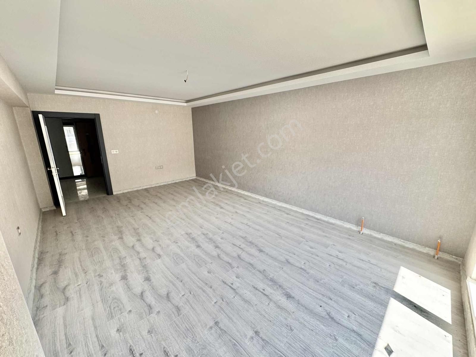 Uçaklı Park Mevkii 4+1 Ön Cephe 140m2 Kilerli Satılık Daire - Görsel 24
