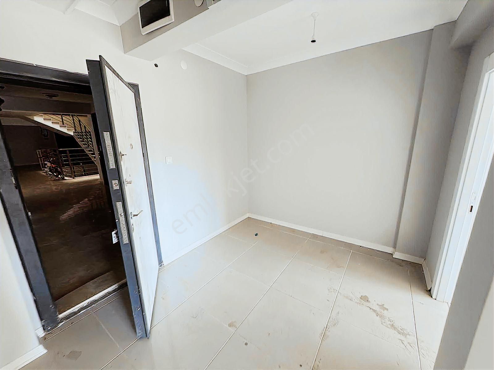 Ev Dünyasından 3.kat Konumunda 4+1 Sıfır Daire - Görsel 25