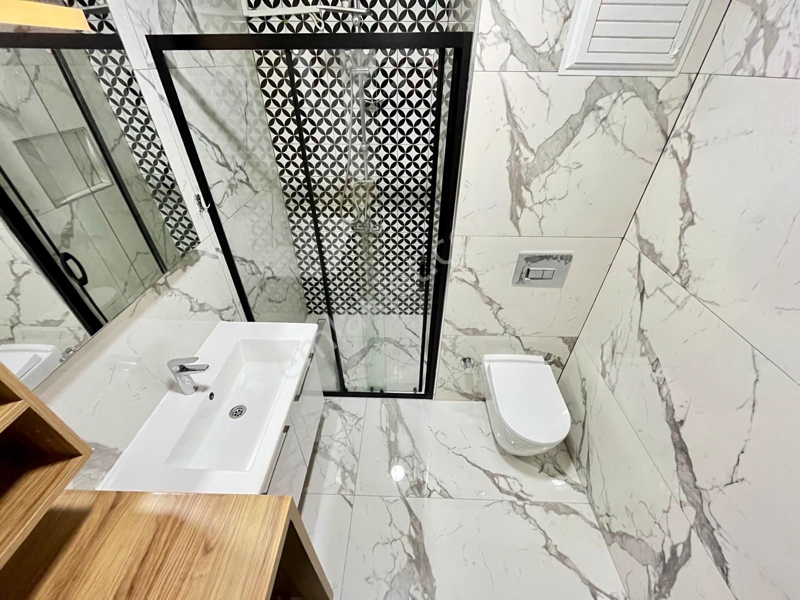 Akçay Özgüven Emlak'tan Arakat Ön Cephe Lüks 1+1 - Görsel 17