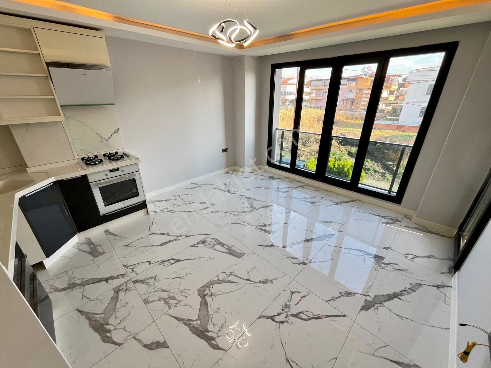 Akçay Özgüven Emlak'tan Arakat Ön Cephe Lüks 1+1 - Görsel 7