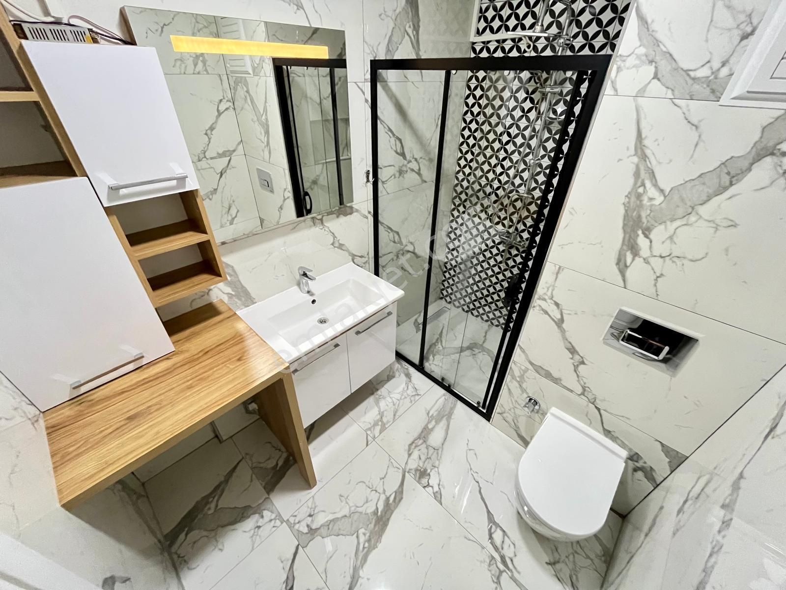 Akçay Özgüven Emlak'tan Arakat Ön Cephe Lüks 1+1 - Görsel 18