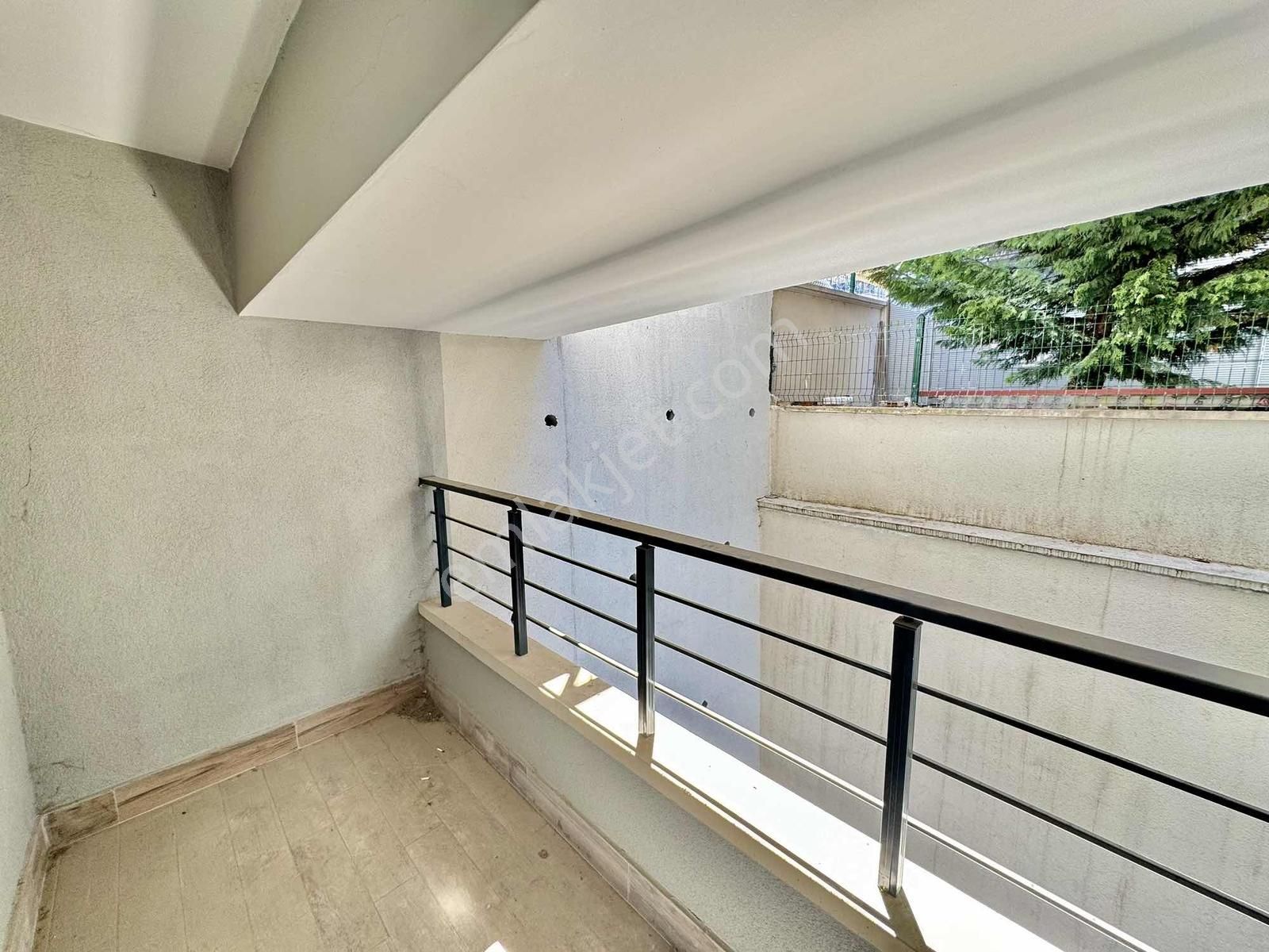 Kat Konumunda 3+1 Sıfır Kot1 Daire 120m2 Ebeveyn Bany./balkonlu - Görsel 22