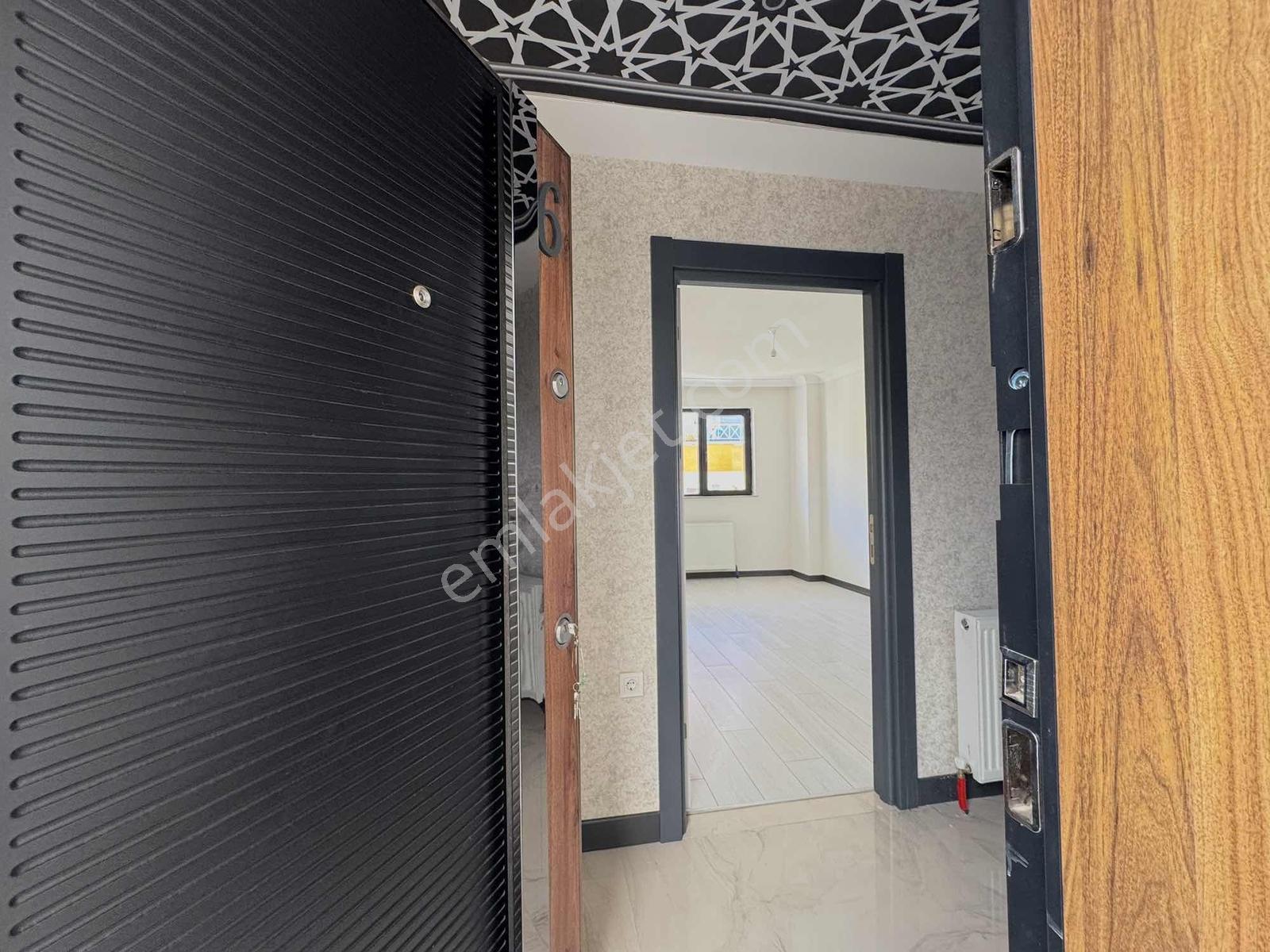Başkent Gross Mevkii 3+1 Kombi/petekli 125m2 Full Cadde Üzeri - Görsel 11
