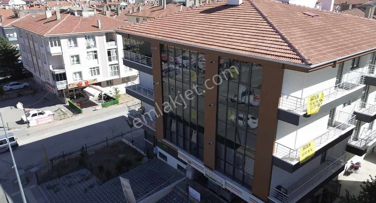 Başkent Gross Mevkii 3+1 Kombi/petekli 125m2 Full Cadde Üzeri - Görsel 2