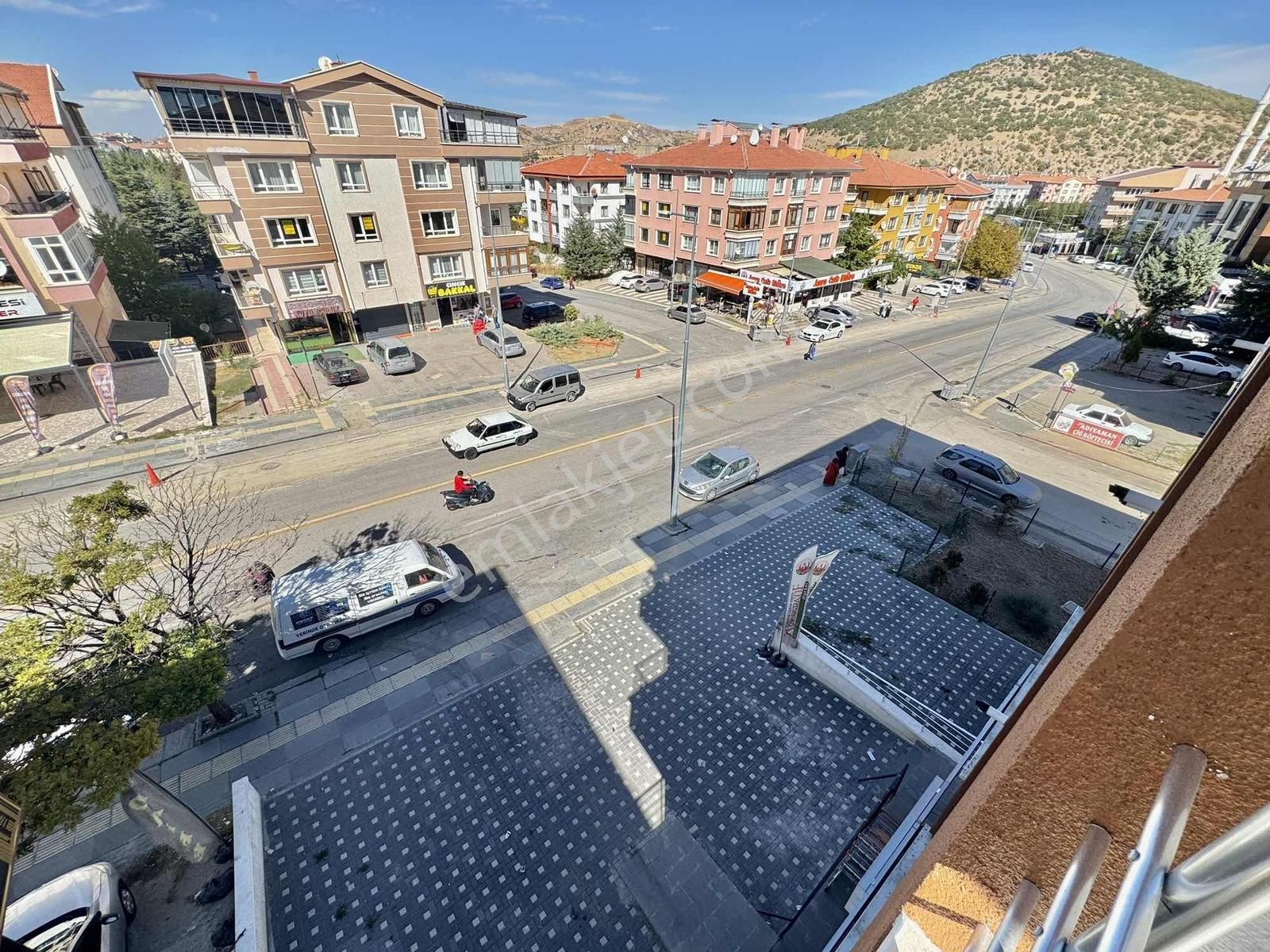 Altındağ Karapürçekte Satılık 3+1 Cadde Üzeri - Görsel 22