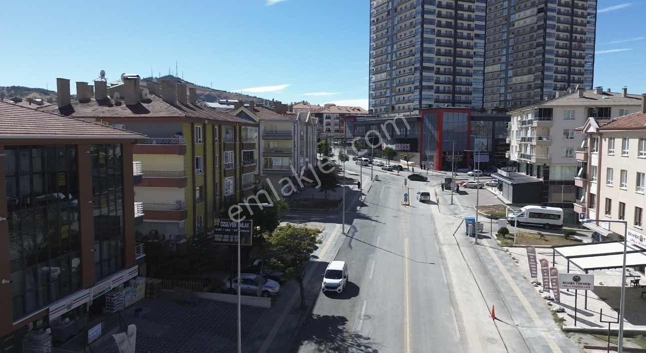 Başkent Gross Mevkii 3+1 Kombi/petekli 125m2 Full Cadde Üzeri - Görsel 31