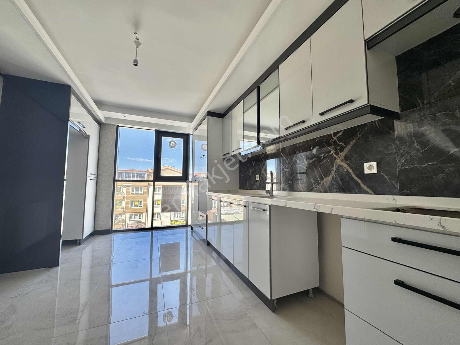 Altındağ Karapürçekte Satılık 3+1 Cadde Üzeri - Görsel 23