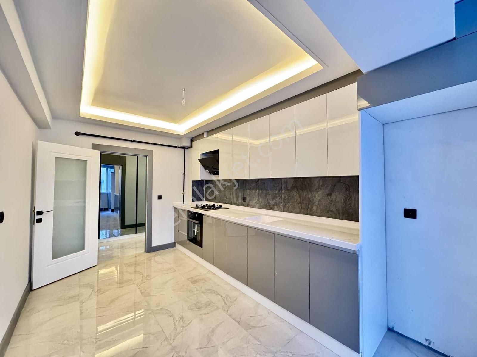 Karapürçek Mh. 3+1 Katta 120m2 Full Yapılı Satılık Daireler
