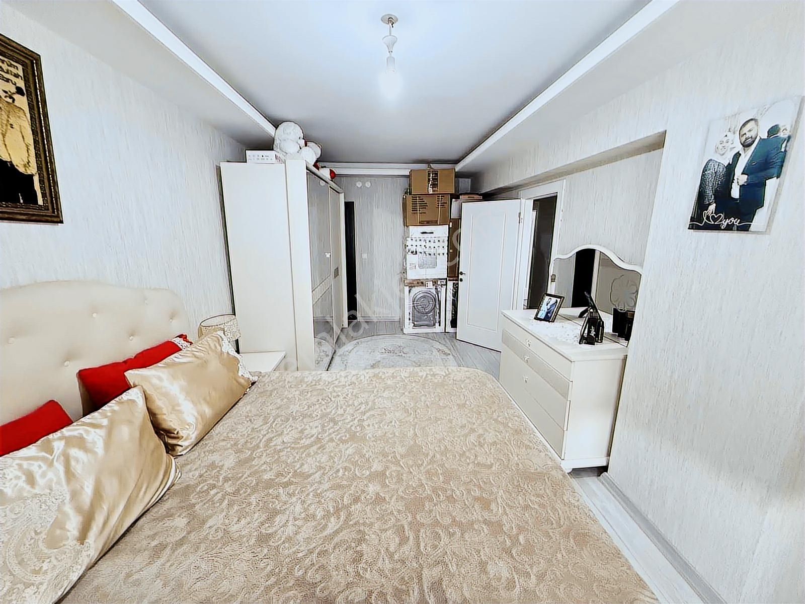 Karapürçekte 4+1 Cadde Üzeri Daire 175m2 Tema Park Mevkii - Görsel 20