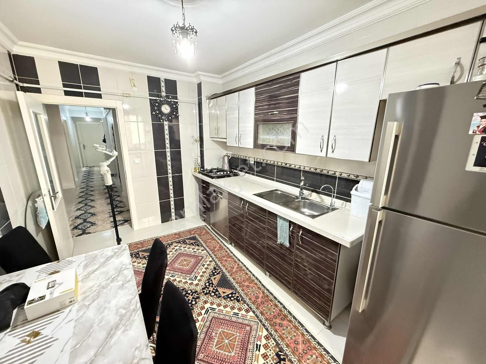 Asansörlü 120m2 Ara Kat Güney Cephe 3+1 Daire - Görsel 3