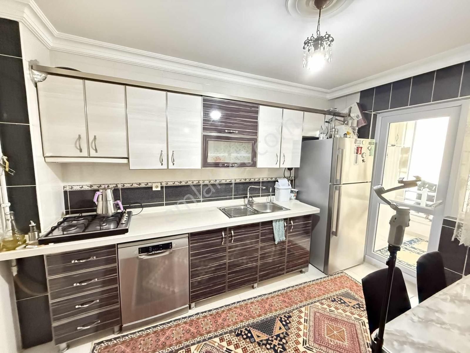 Asansörlü 120m2 Ara Kat Güney Cephe 3+1 Daire - Görsel 4