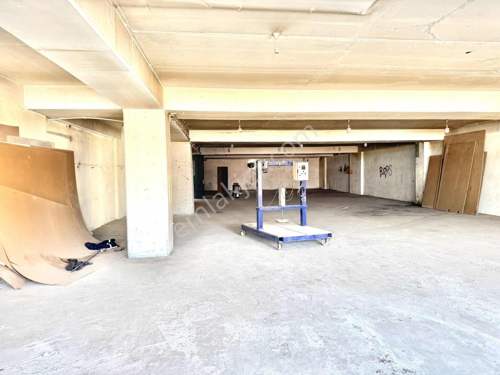 Çamlıtepe'de 800mt Katta Kiralık Kolonsuz İmalathane 2 Dükkan - Görsel 11