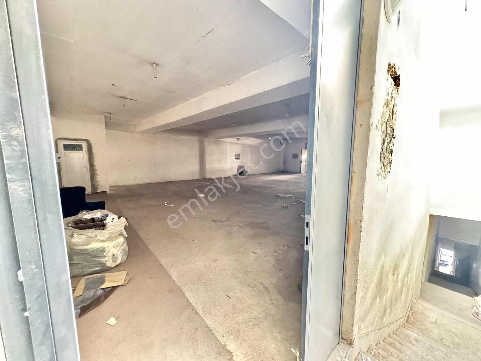 Çamlıtepe'de 800mt Katta Kiralık Kolonsuz İmalathane 2 Dükkan - Görsel 6