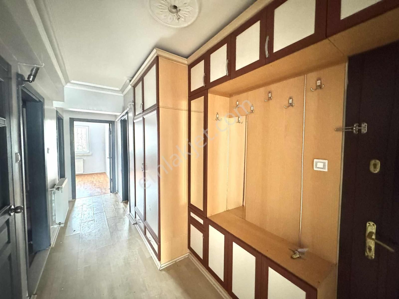 Karapürçek 3+1 Cadde Üzeri 1. Kat Ön Cephe 125m2 Ebeveyn Bany. - Görsel 11