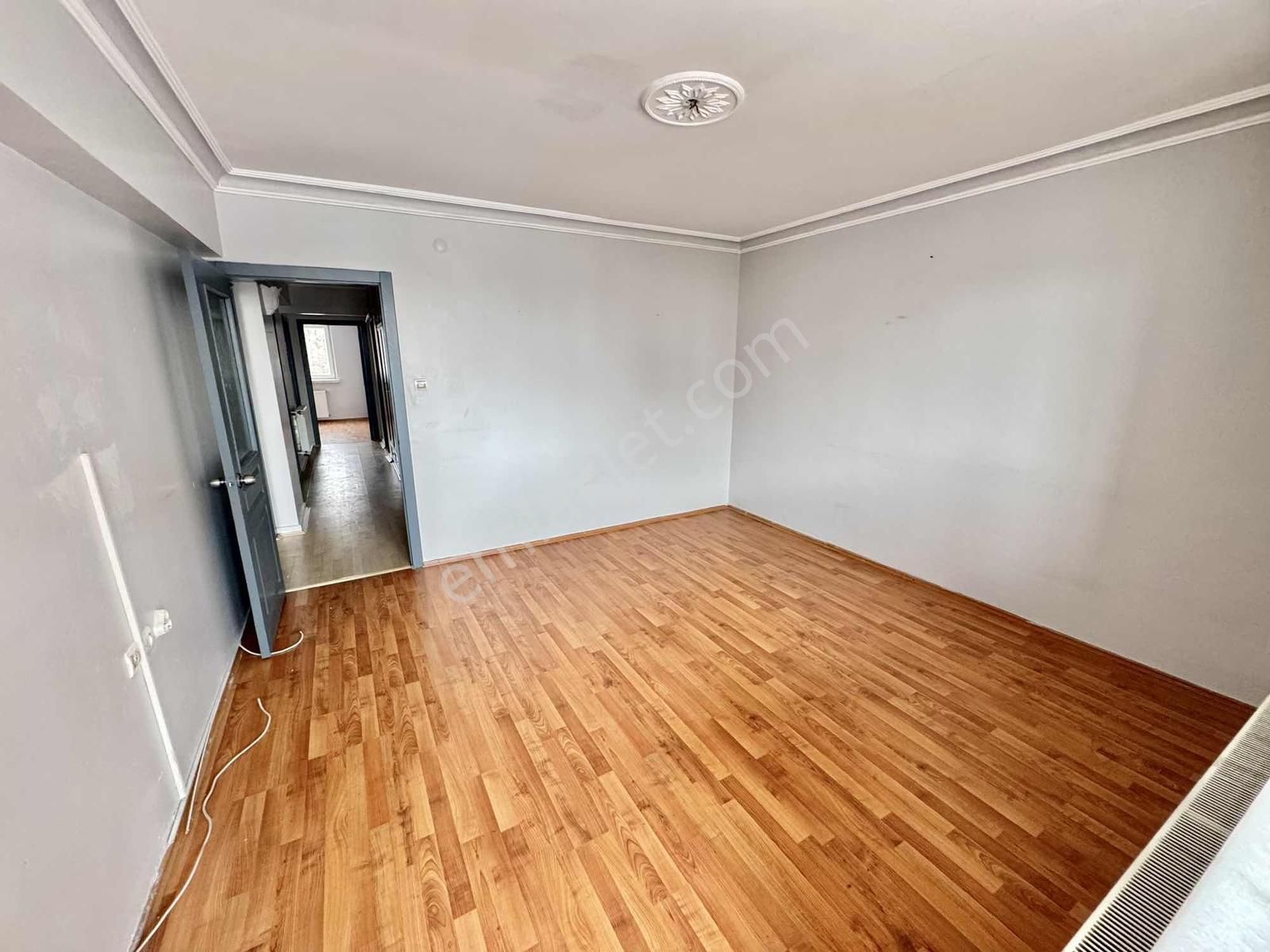 Karapürçek 3+1 Cadde Üzeri 1. Kat Ön Cephe 125m2 Ebeveyn Bany. - Görsel 19