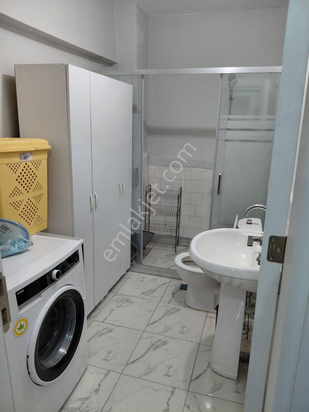 Şehitler Metro Durağında Eşyalı 3+1 Ön Cephe Cadde Üzeri - Görsel 12