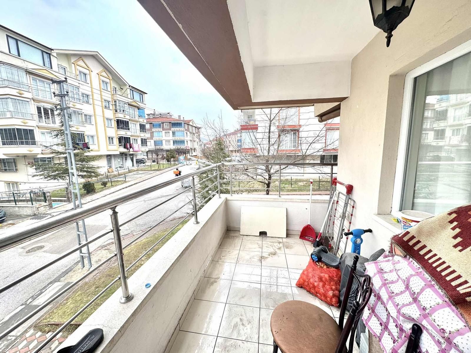 Köypark Mevkii 3+1 Asansör/mant 110m2 Çift Balkon/kombi Petekli - Görsel 23