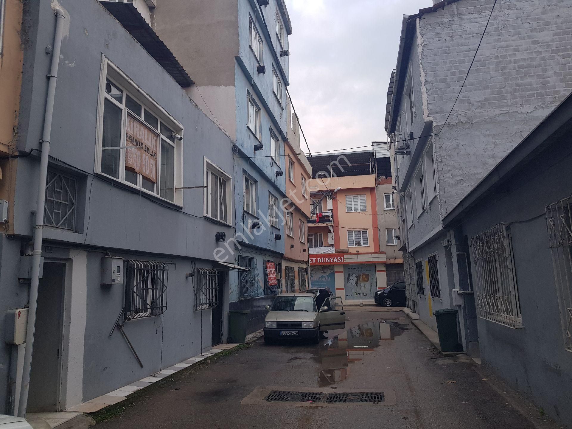 Ara Kat 2+1 Doğalgaz Sobalı Kiralık Daire - Görsel 29