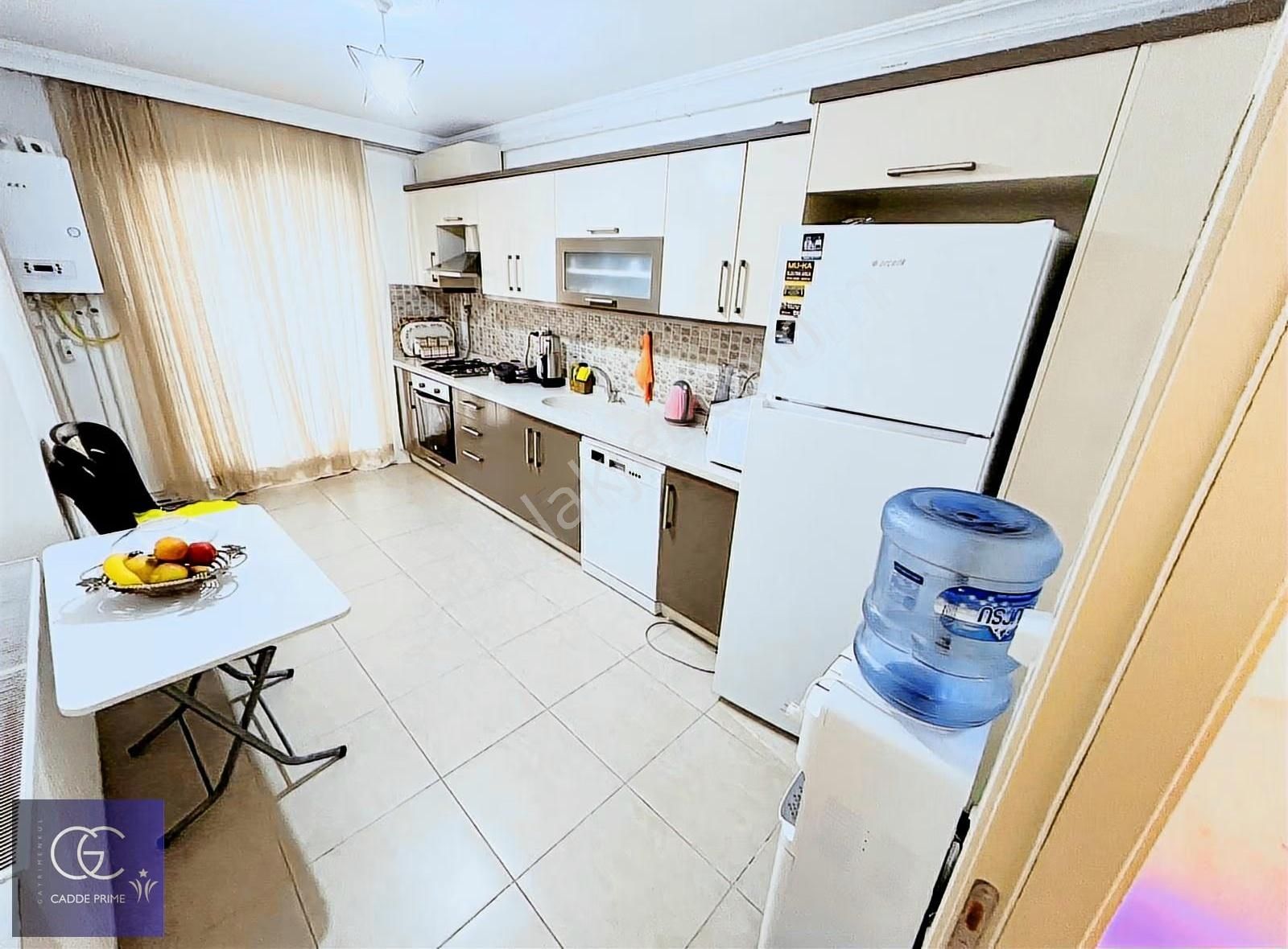 Sadece Cadde^den Kullanışlı Ayrı Mutfak Doğalgazlı 3+1 Satılık Dairee - Görsel 13