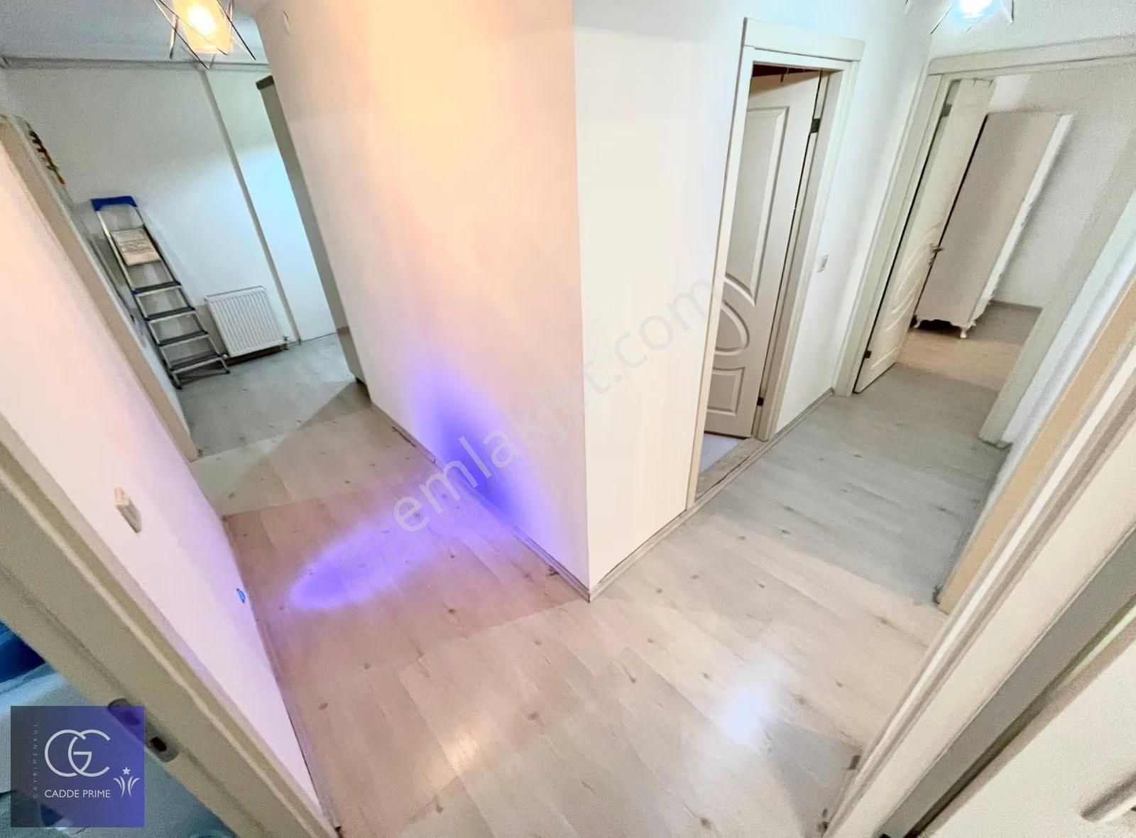 Sadece Cadde^den Kullanışlı Ayrı Mutfak Doğalgazlı 3+1 Satılık Dairee - Görsel 11