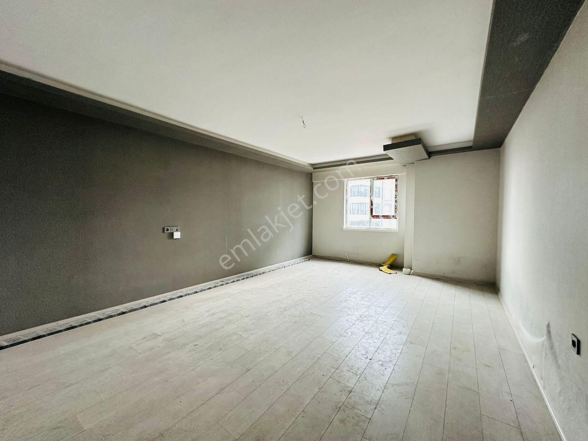 Feridunçelik'te Geniş Balkonlu 2+1 Giriş Kat Satılık Sıfır Daire !! - Görsel 4