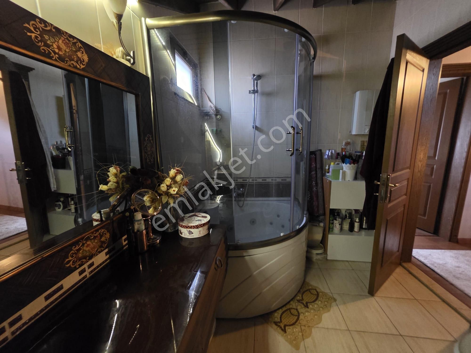 Akcay Yeni Mahallede Denize 0 Kiralık 4+1 Dubleks Villa - Görsel 21