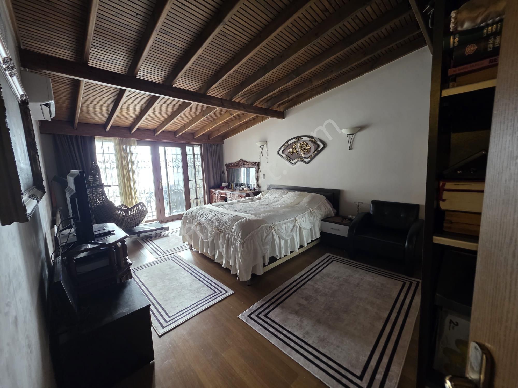 Akcay Yeni Mahallede Denize 0 Kiralık 4+1 Dubleks Villa - Görsel 34