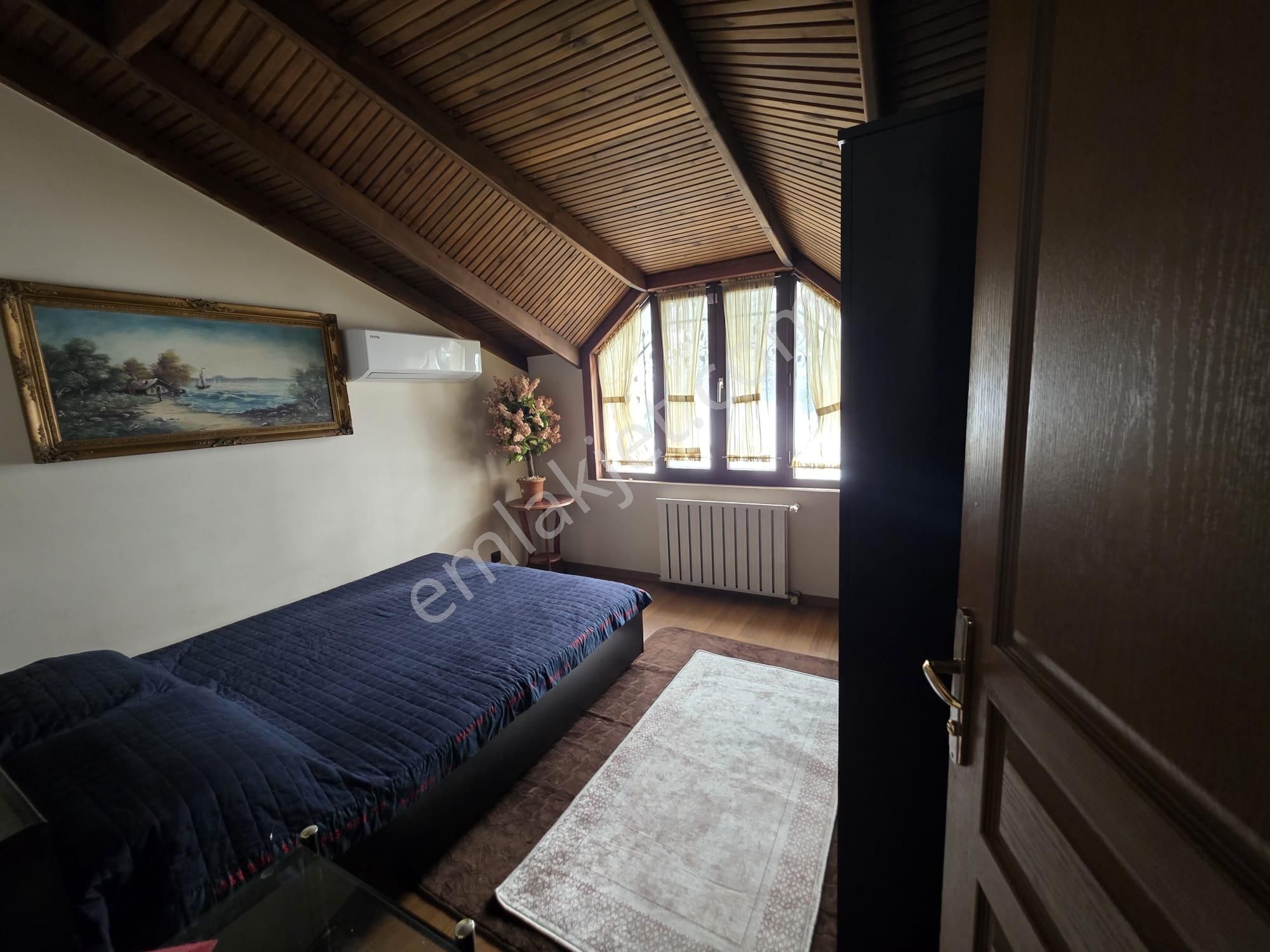 Akcay Yeni Mahallede Denize 0 Kiralık 4+1 Dubleks Villa - Görsel 32