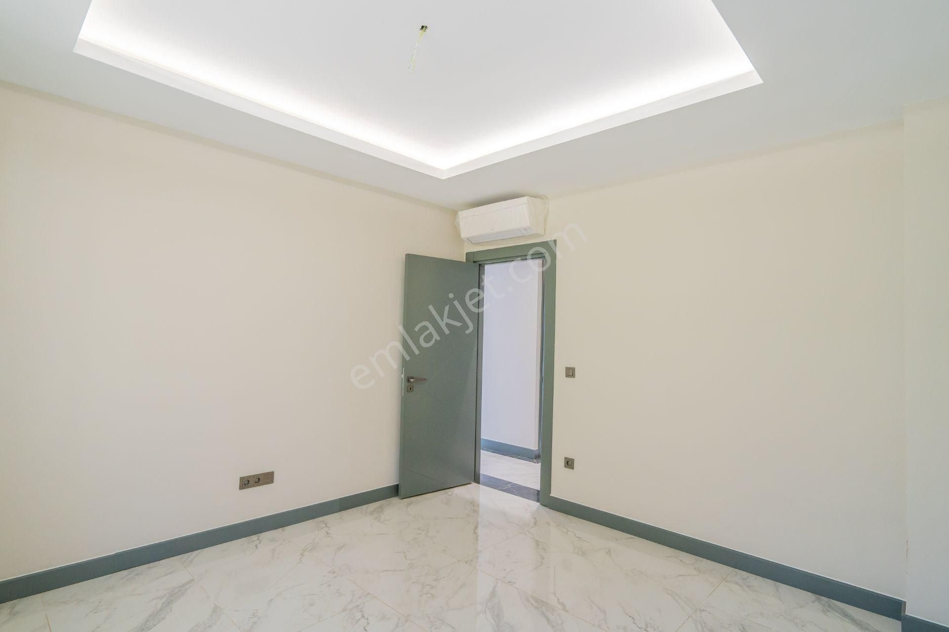 Alanya Tepe’de Deniz & Doğa Manzaralı 4+1 Bahçe Dubleks - Görsel 5