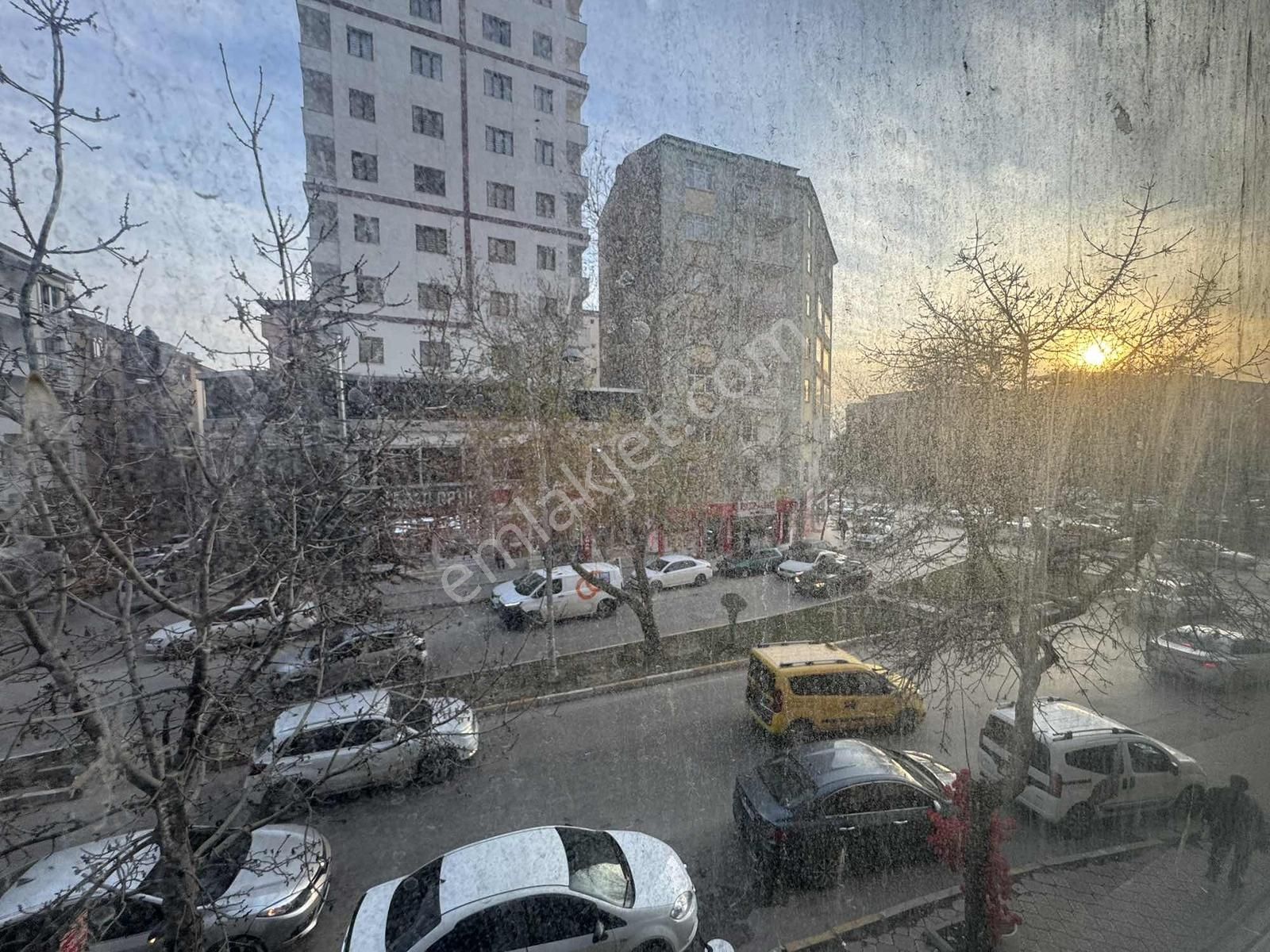 Üniversite Hastanesi Karşısında Satılık Ofis - Görsel 7