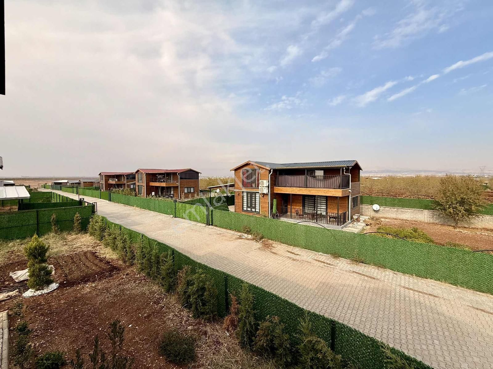 Güzelyurt Civarı Villa Loft Sitesinde Satılık 4+1 Dublex Villa - Görsel 32