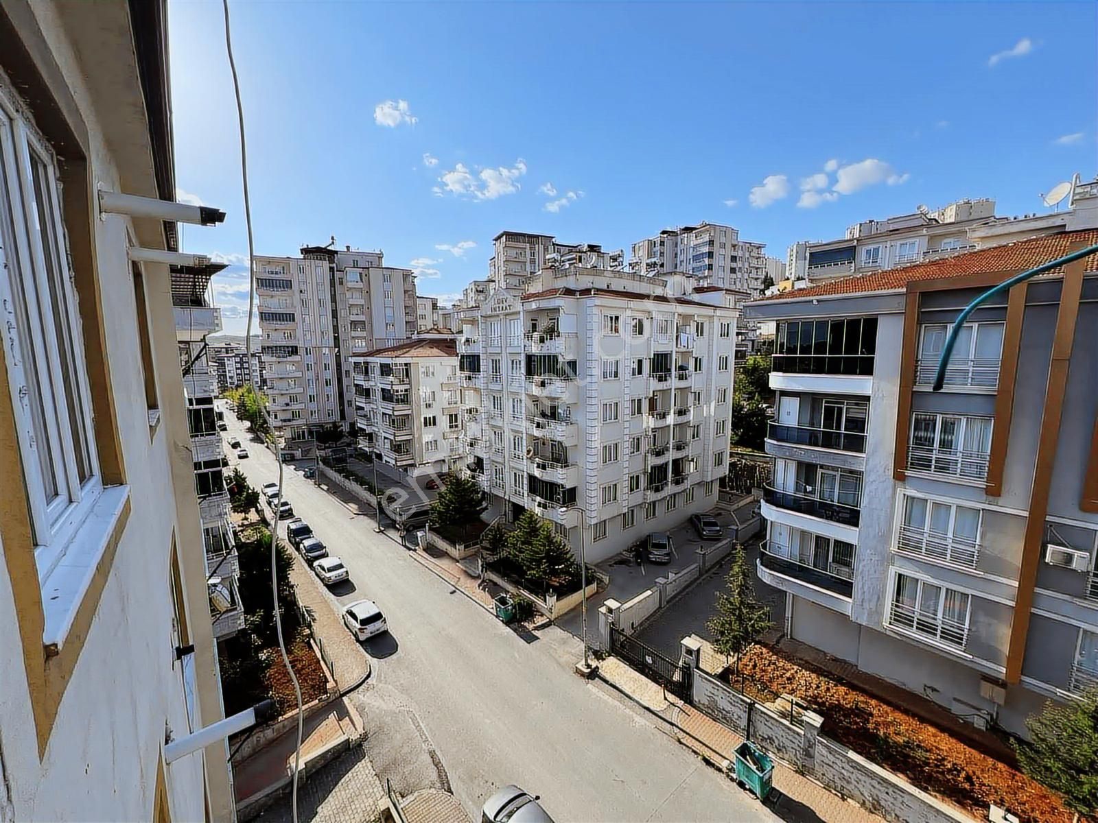 Uzaydan Güneykent De Satılık Geniş Daire - Görsel 12