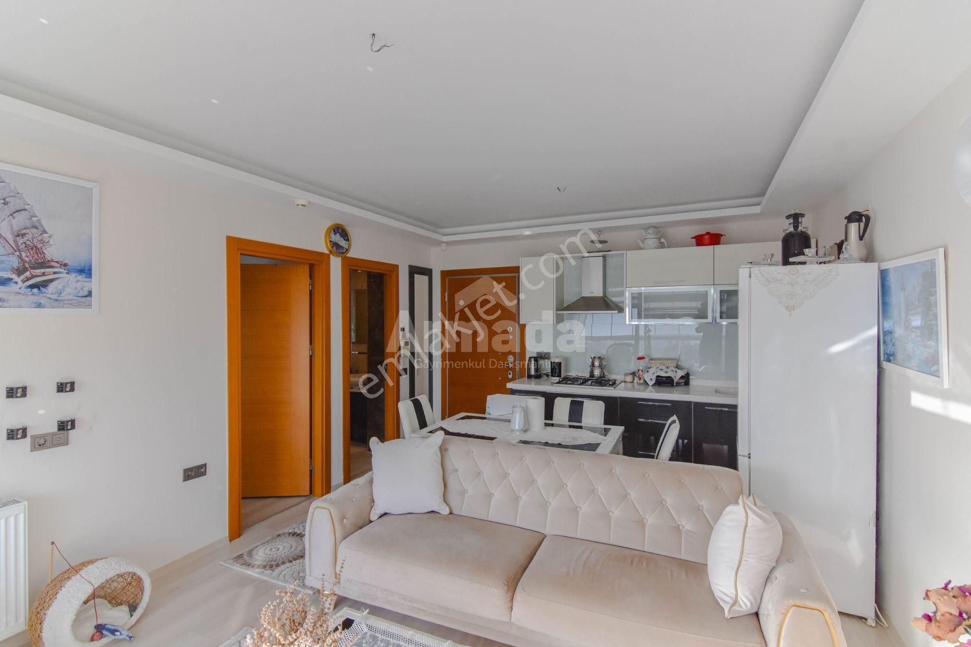 Kuşadası Kadınlar Denizi Full Deniz Manzaralı 1+1 Daire - Görsel 3