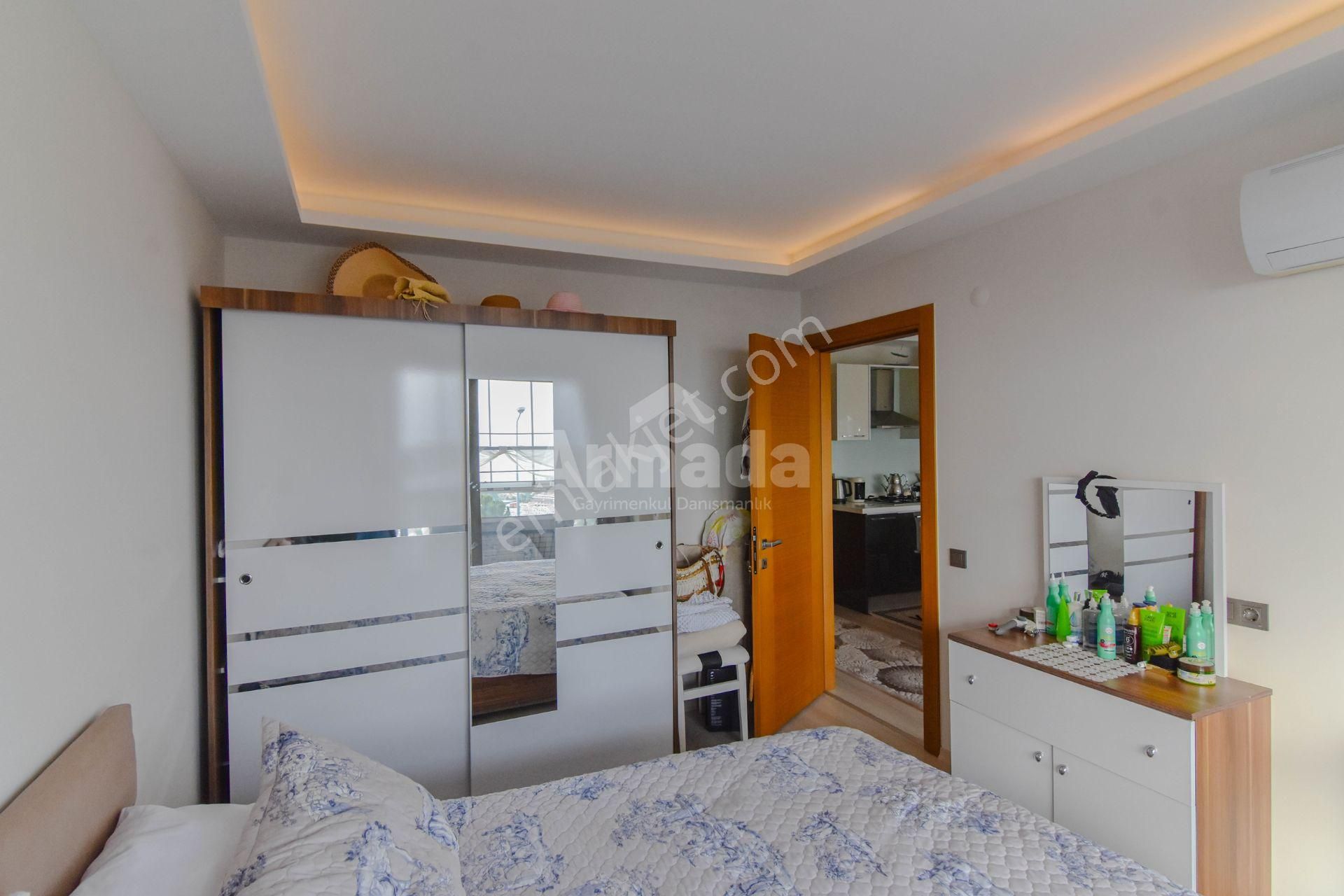 Kuşadası Kadınlar Denizi Full Deniz Manzaralı 1+1 Daire - Görsel 13