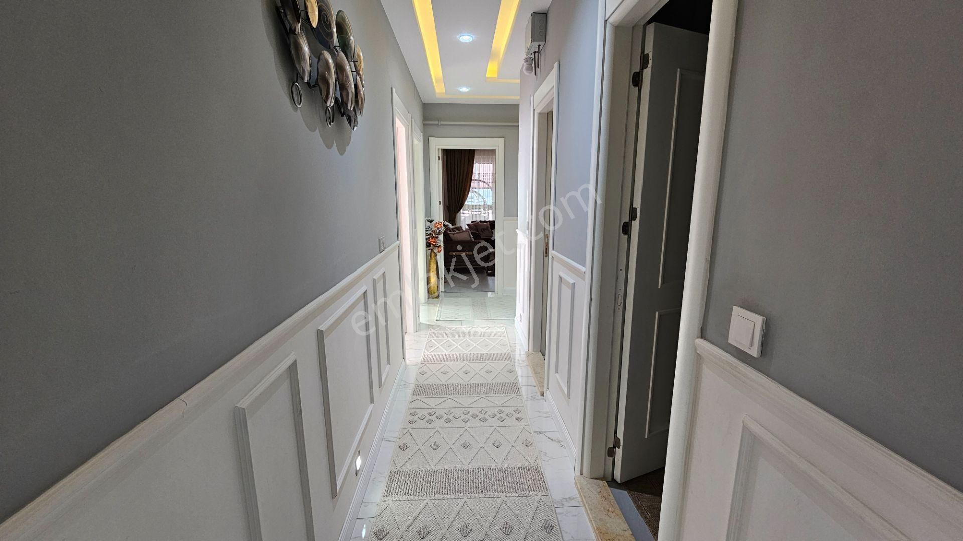 Göçmen Gayrimenkul'den Zafer Mah.180 M2 3+1 Satılık Lüks Daire - Görsel 24