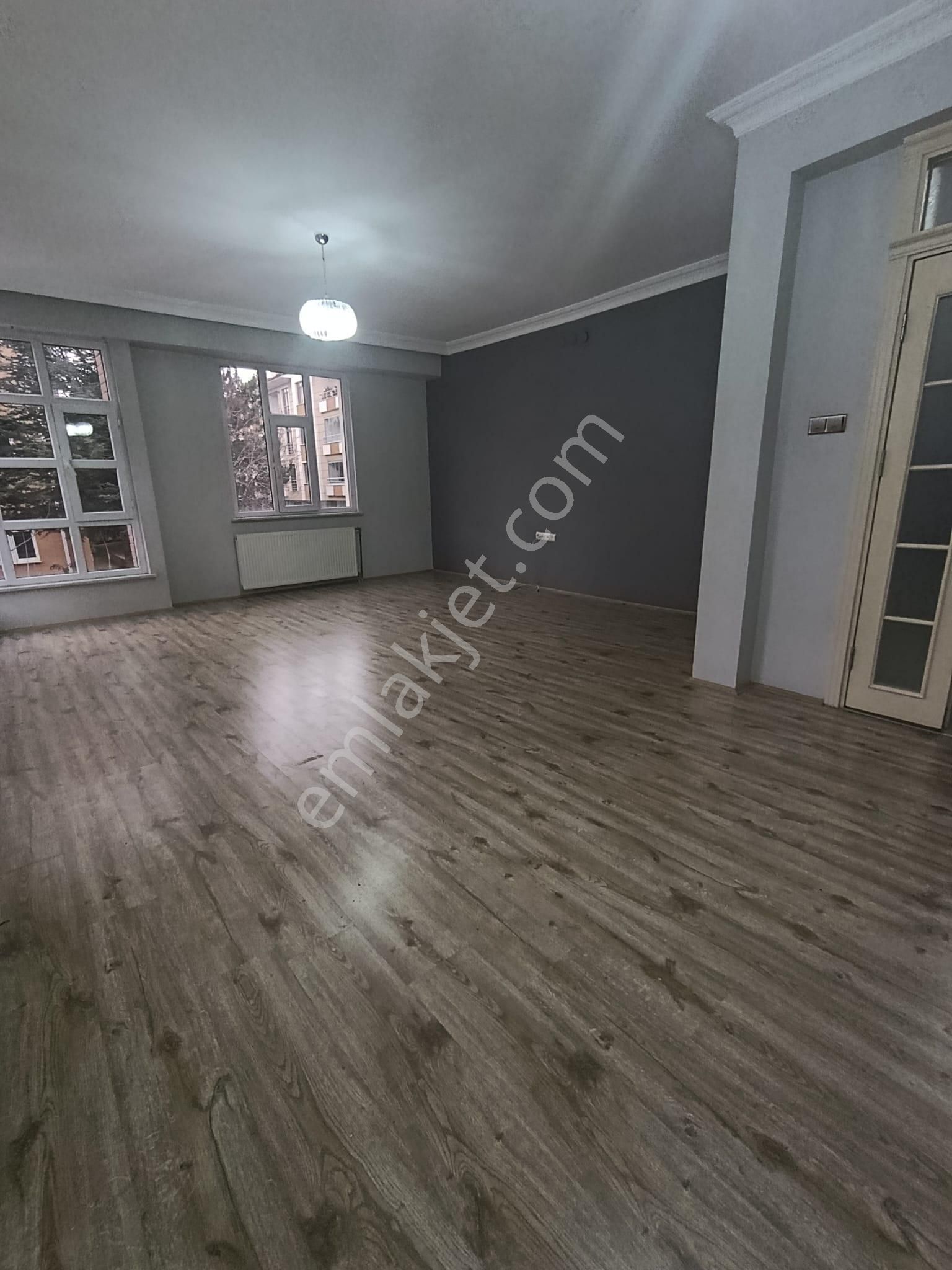 Büyükdere Mahallesinde Hasan Polatkan Caddesi Yakınında 4+1 Kiralık Daire - Görsel 10