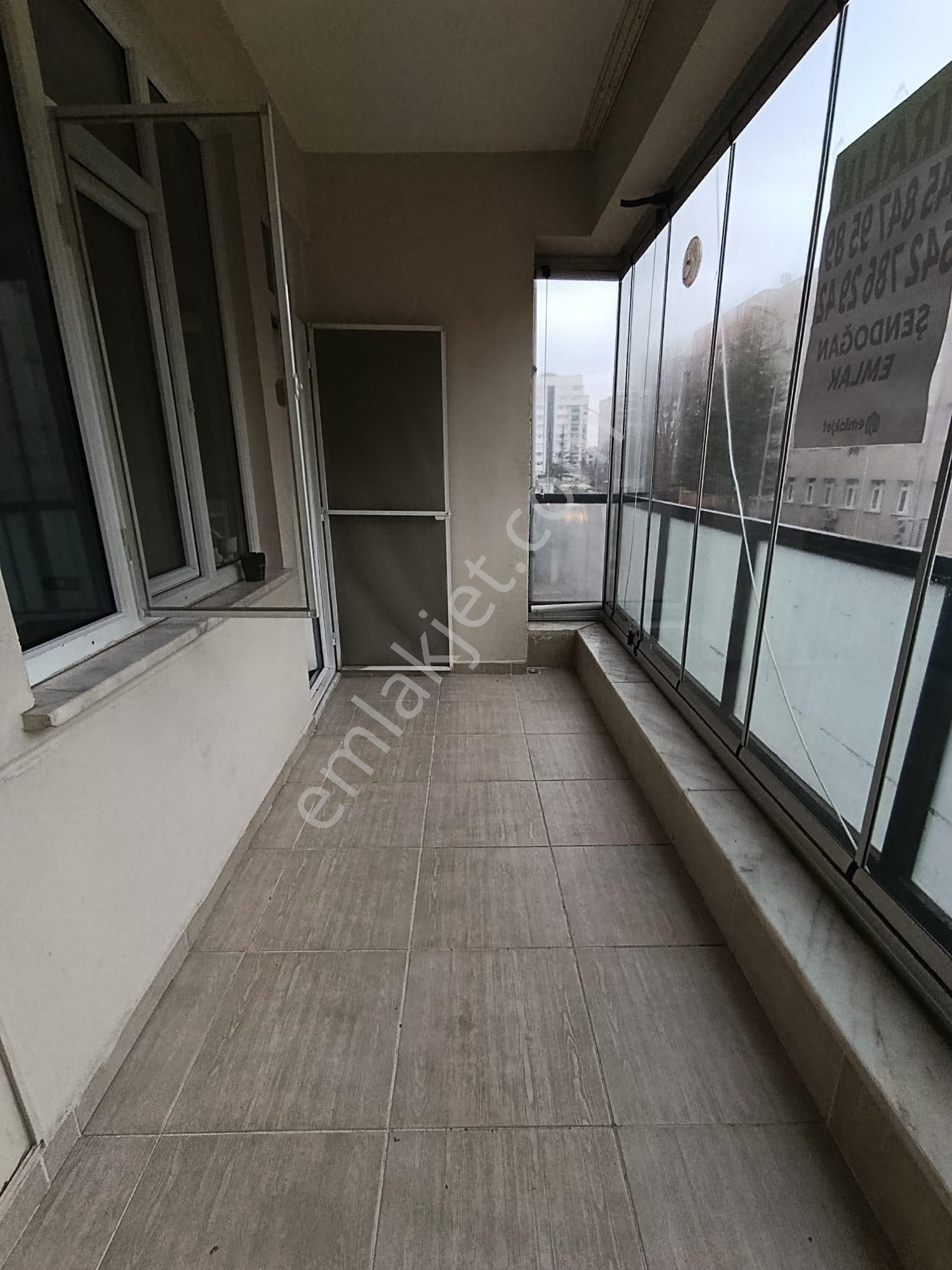 Büyükdere Mahallesinde Hasan Polatkan Caddesi Yakınında 4+1 Kiralık Daire - Görsel 5