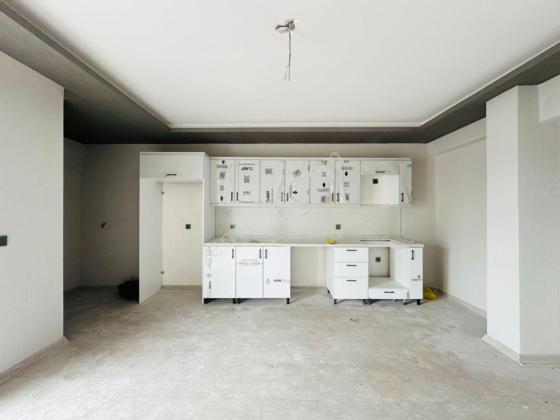 Feridunçelik'te Ebeveyn Banyolu 3+1 Sıfır Amerikan Mutfaklı Satılık Daire !!