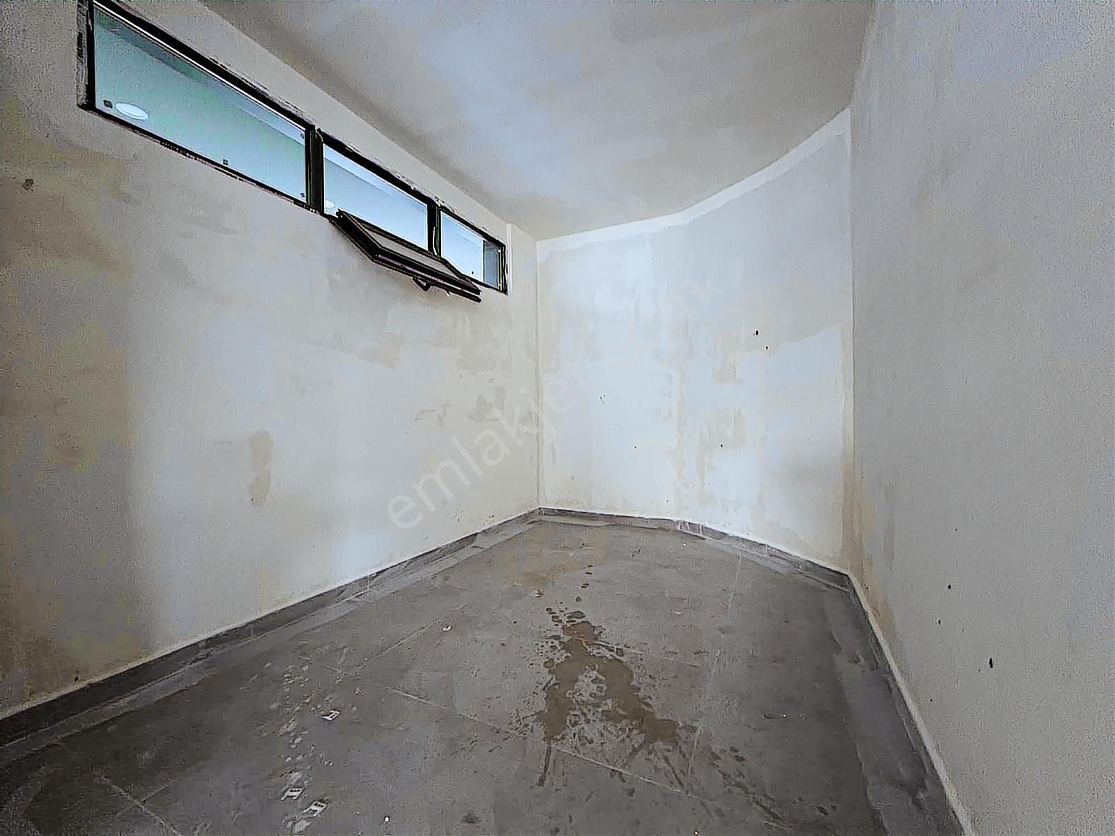 İşlek Cadde Üzeri Kullanıma Hazır 400 M² Dükkan - Görsel 13