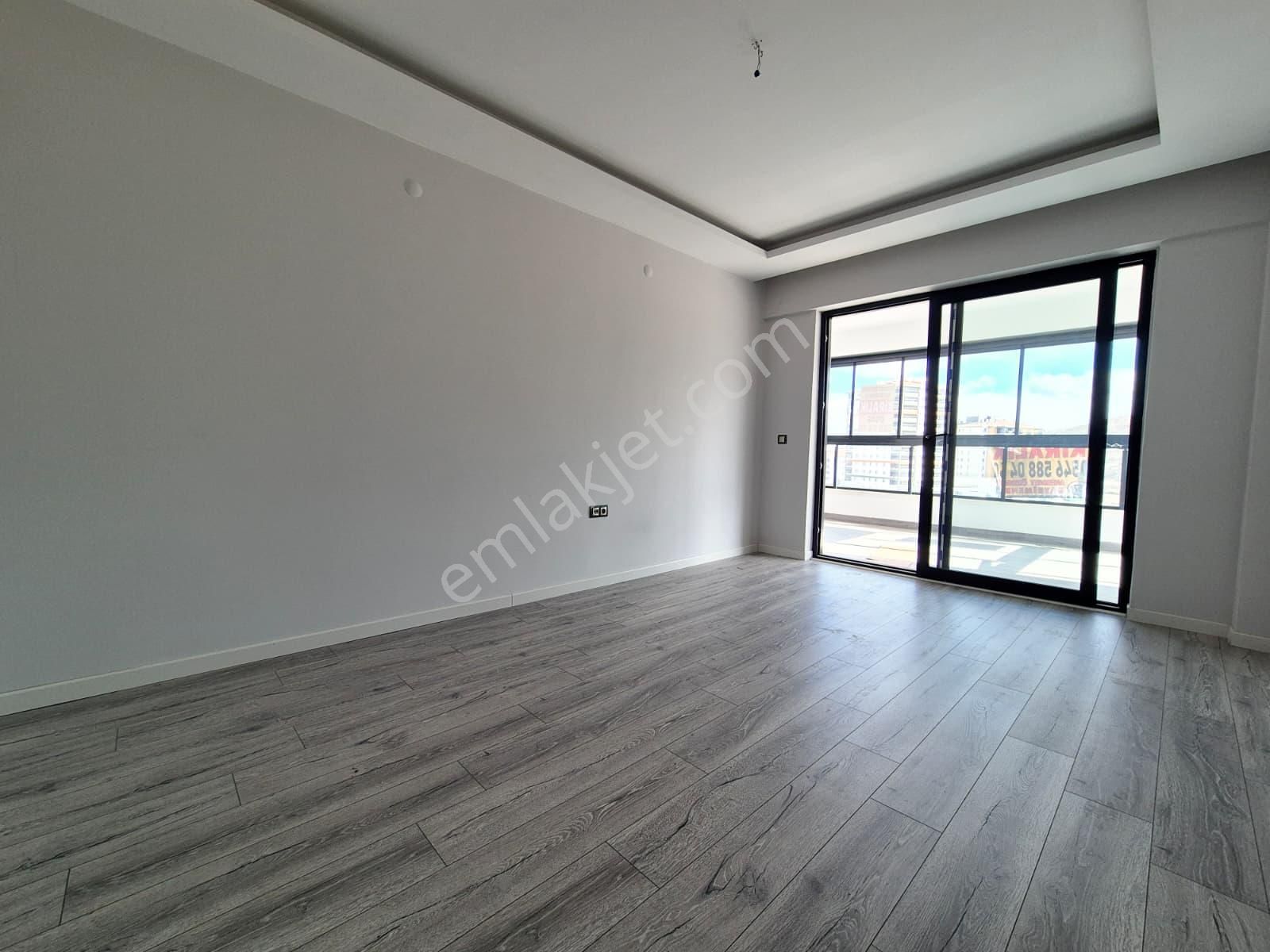 Bulvar Yenikent Sitesinde 4+1 Yerden Isıtmalı Modern Lüks Kiralık Daire - Görsel 12