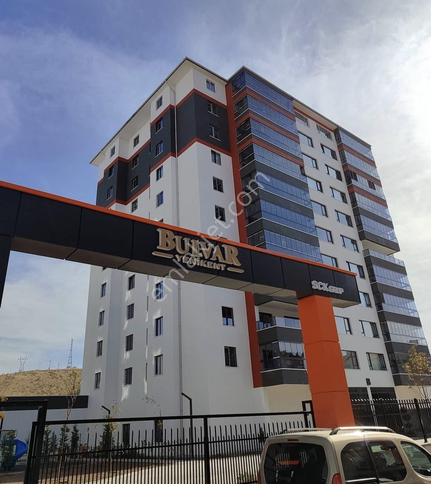 Bulvar Yenikent Sitesinde 4+1 Yerden Isıtmalı Modern Lüks Kiralık Daire - Görsel 35