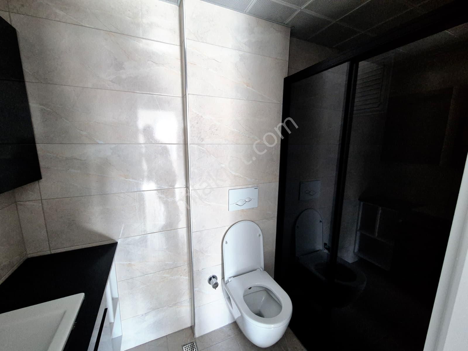 Bulvar Yenikent Sitesinde 4+1 Yerden Isıtmalı Modern Lüks Kiralık Daire - Görsel 28