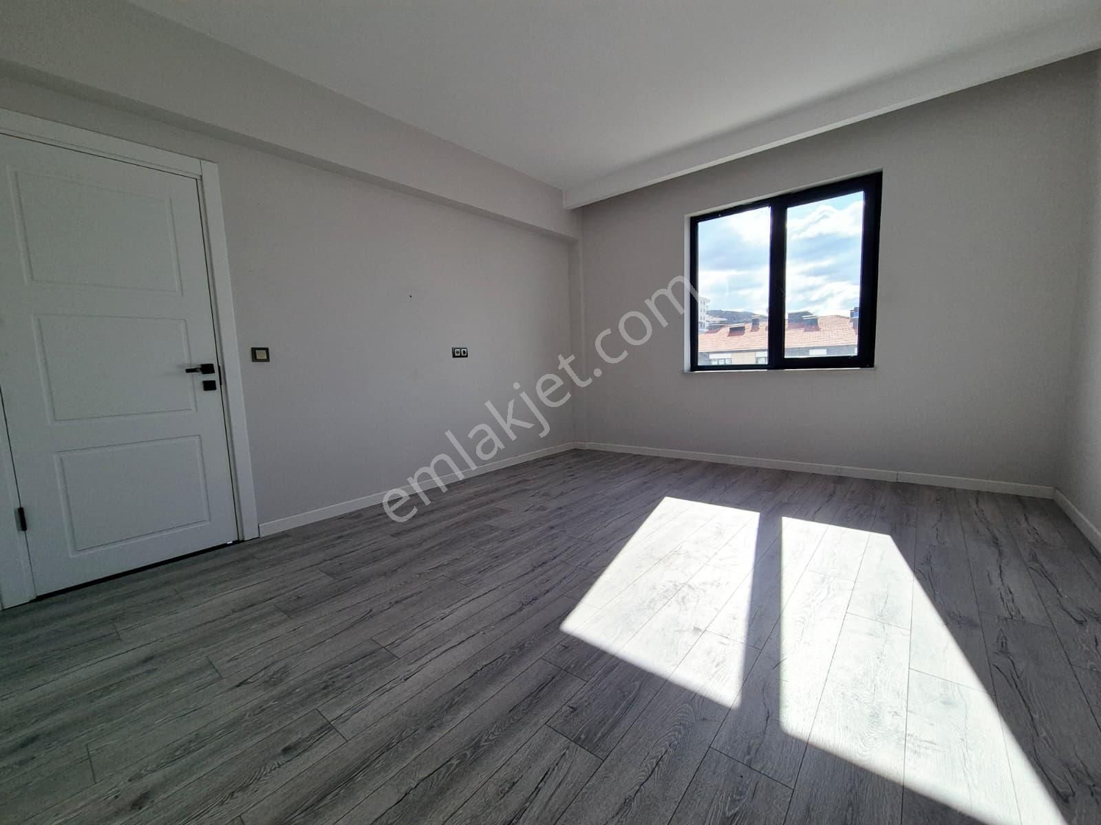 Bulvar Yenikent Sitesinde 4+1 Yerden Isıtmalı Modern Lüks Kiralık Daire - Görsel 18