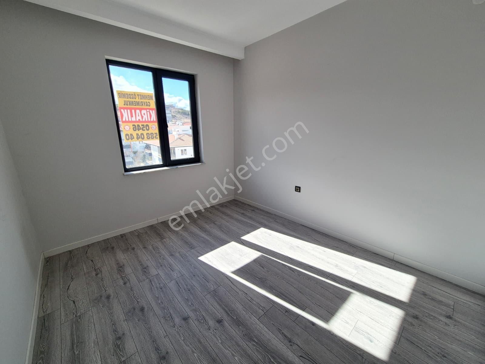 Bulvar Yenikent Sitesinde 4+1 Yerden Isıtmalı Modern Lüks Kiralık Daire - Görsel 23