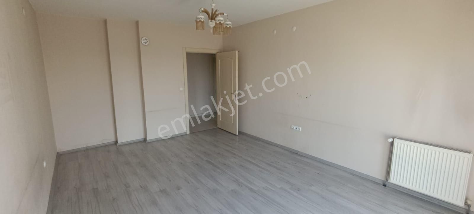 Yükseltepe Mah Kiralık 2+1 Site İçinde Güvenlikli Geniş Ferah Daire - Görsel 9