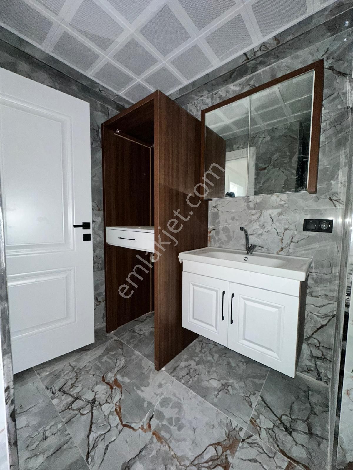 Muradiye Mahallesinde 2+1 Full Lüks Satılık Daire - Görsel 21