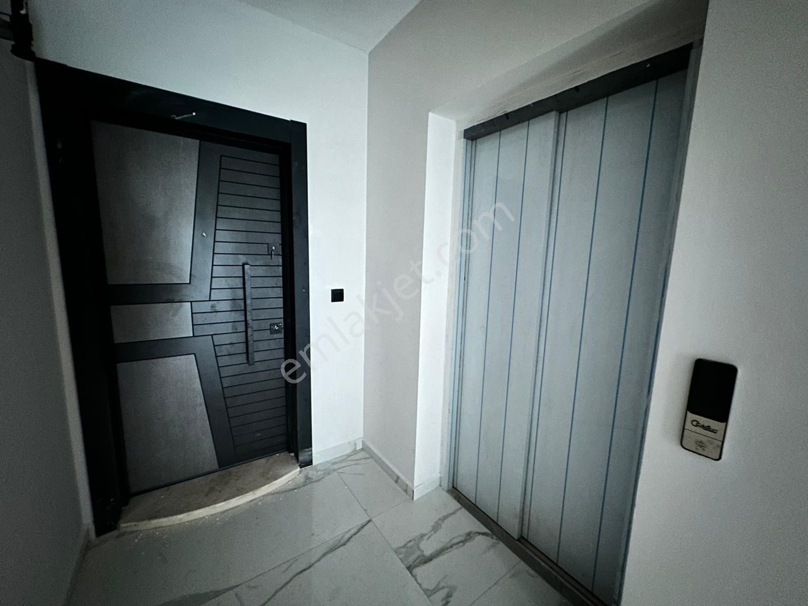 Muradiye Mahallesinde 2+1 Full Lüks Satılık Daire - Görsel 25